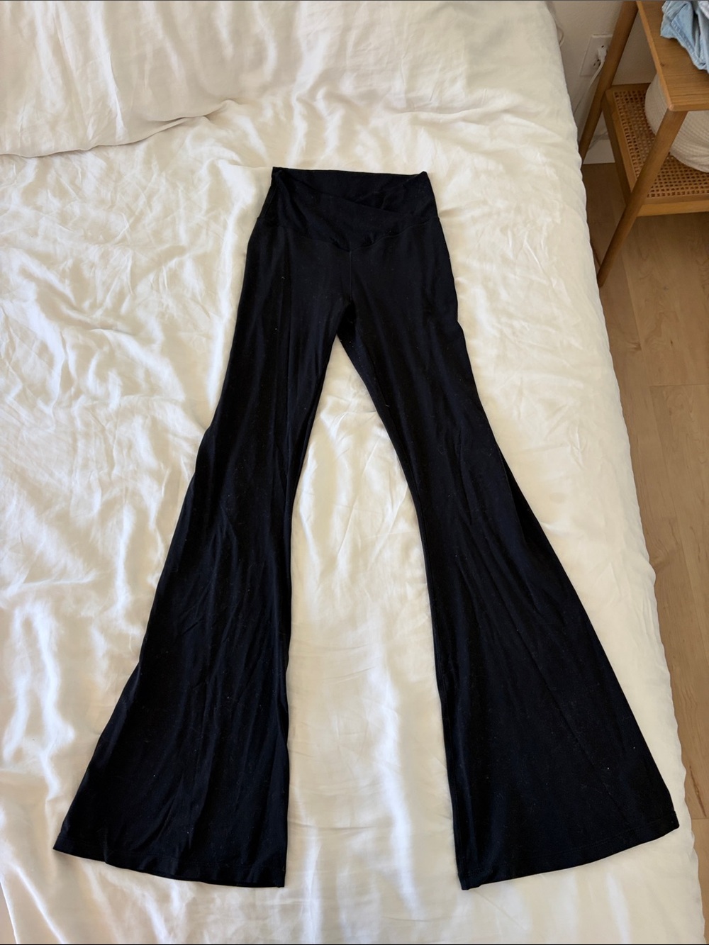 aerie Black Flare Leggings — High Waist Yoga Pants L Long